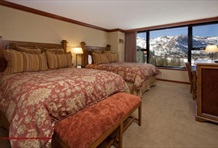 RedAwning Studio- Resort at Squaw Creek